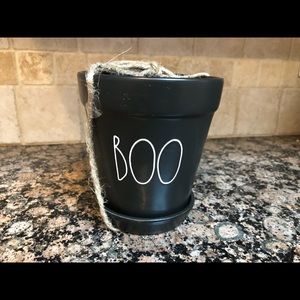 Rae Dunn black BOO planter
